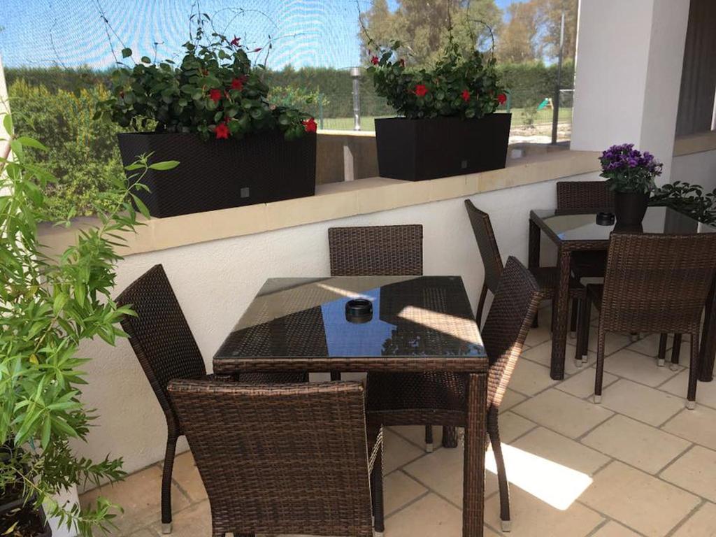 Bed & Breakfast Giardini Di Marzo เลชเช ภายนอก รูปภาพ