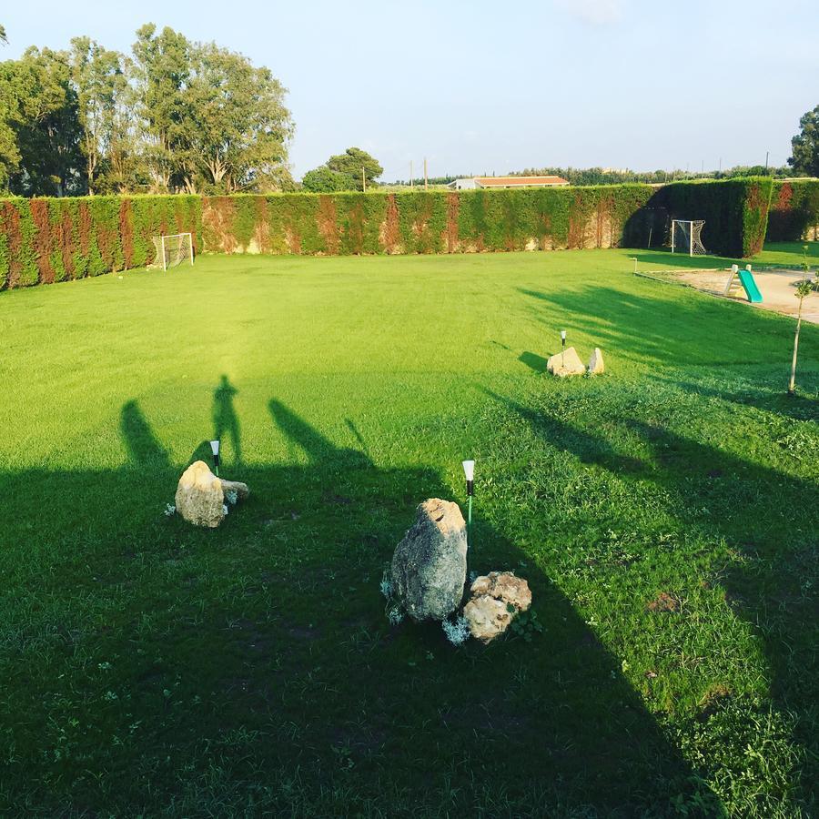 Bed & Breakfast Giardini Di Marzo เลชเช ภายนอก รูปภาพ