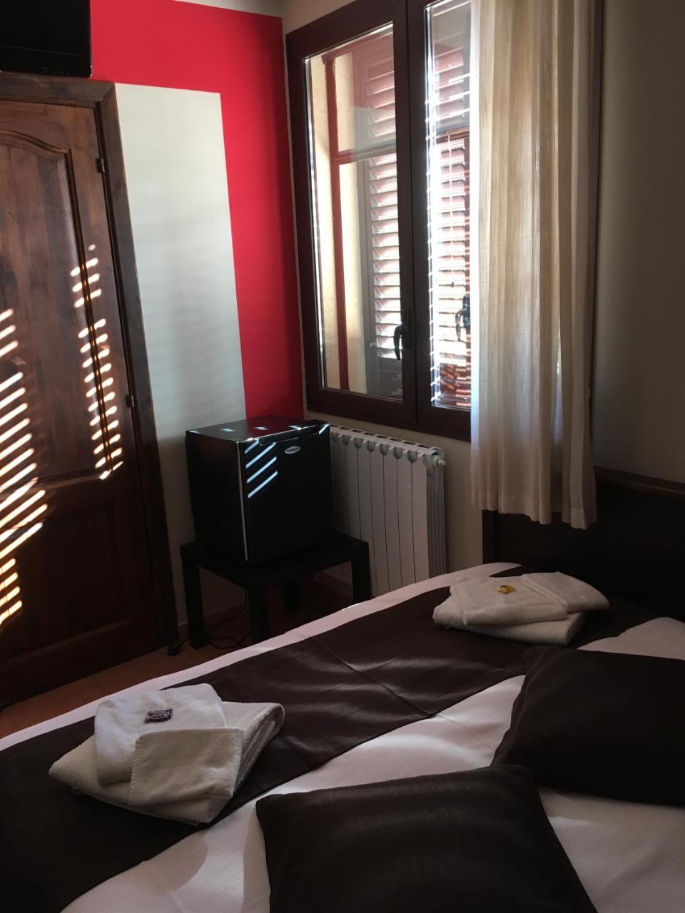 Bed & Breakfast Giardini Di Marzo เลชเช ภายนอก รูปภาพ